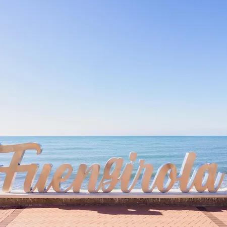 Apartamento Cubo's Front Line Fuengirola