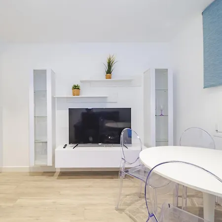 Cubo's Front Line * Fuengirola